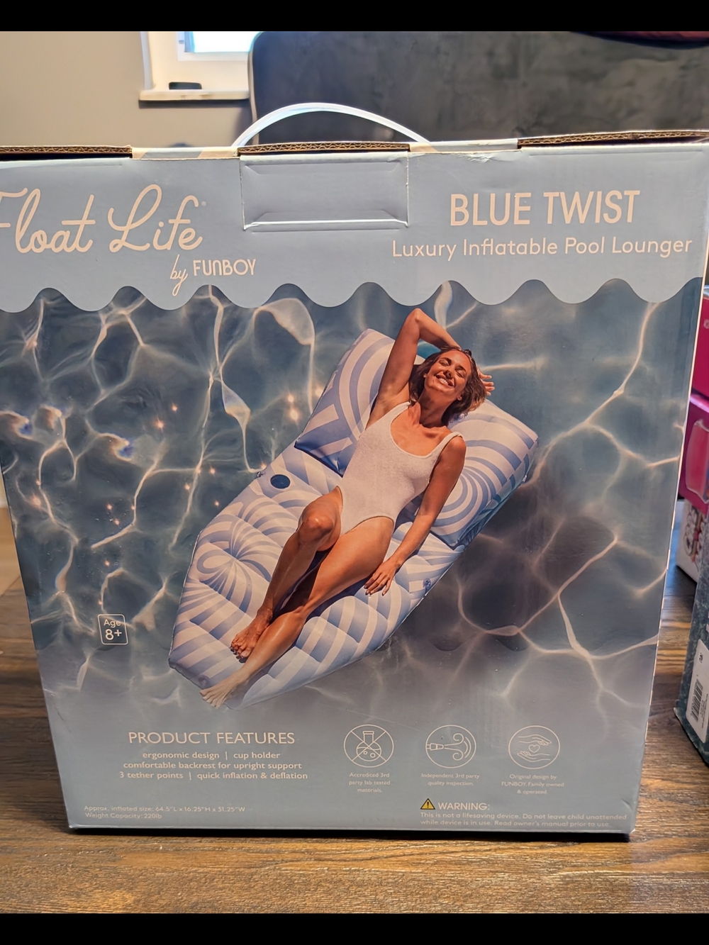 Float Life Blue Twist Luxury Inflatable Pool Lounger by Funboy